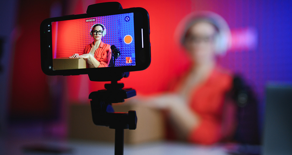 Cómo crecer en YouTube en 2025 sin fórmulas mágicas Crecer en YouTube